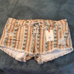 Brand new Billabong shorts